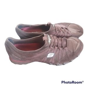 SKECHERS Shoes